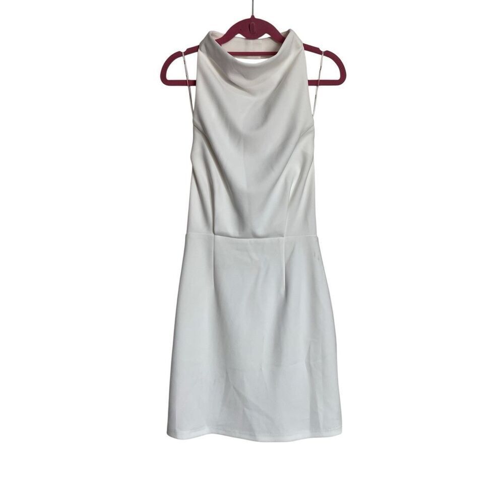Elliatt Dress Womens XS Ivory Philippa Halter Mini Open Back Sleeveless NWT FLAW